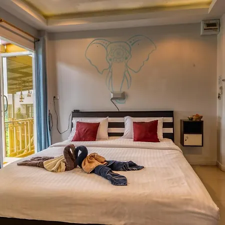 Lemon Loft Boutique Room